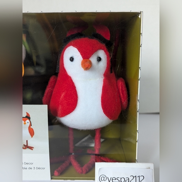 Goblin & Ghoul Halloween Fabric Bird Featherly Friend 3 Pk Devil Bat Felt Birds - Picture 2 of 8